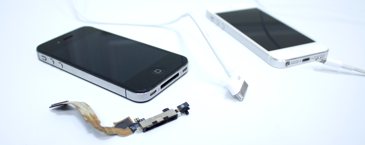 Коннектор в iPhone/iPad или на кабеле засорился